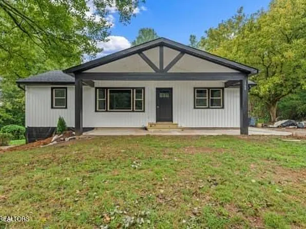 1384 Coalhill Rd, Harriman, TN 37748