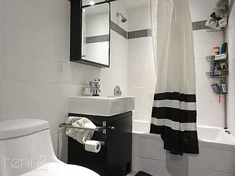 Rented by Rennit Inc.