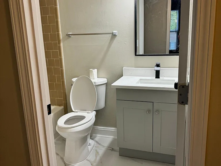 109 Birch Rill Dr — Photo 16