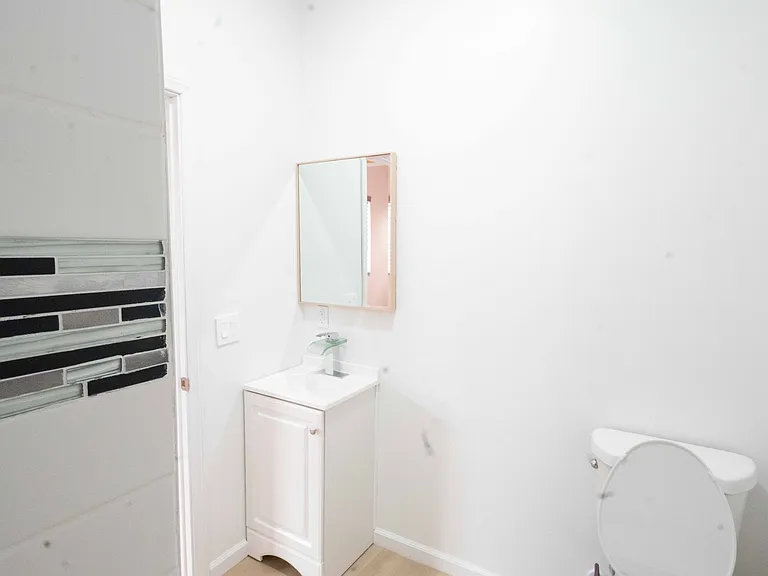 7731 Park McComber Cir — Photo 2