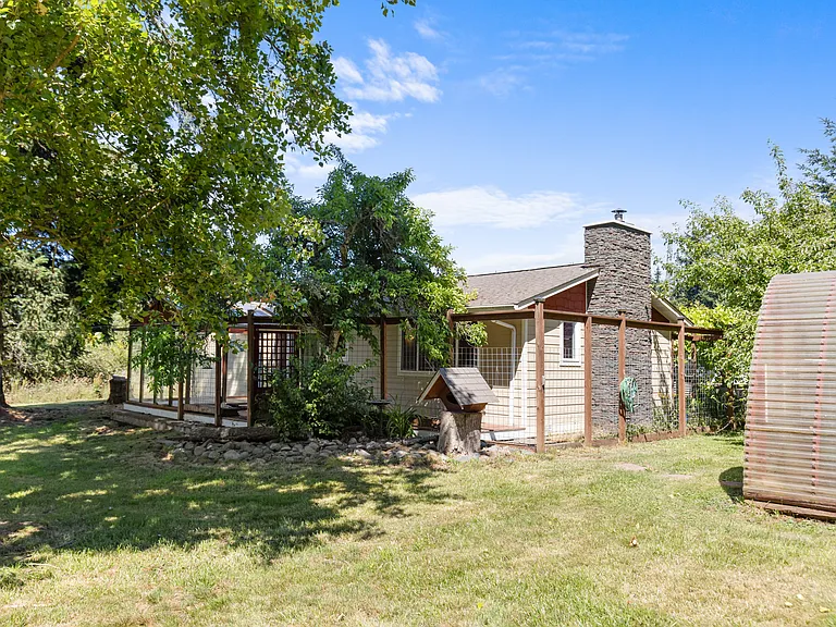 4109 S Reddick Rd — Photo 48