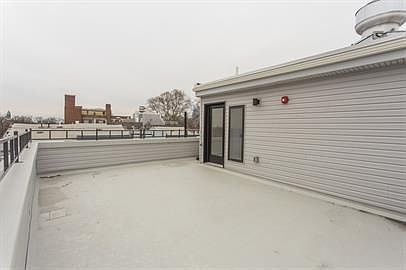 4th image of 829-831 S 4th St Floor 3