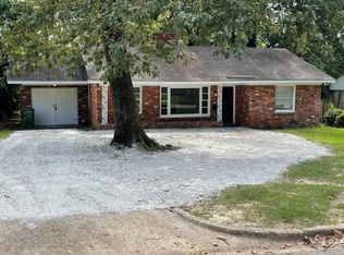 2448 Woodlawn St, Montgomery, AL 36106