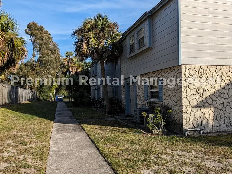 3075 Aaron Burr Ave #Q-8B — Photo 1