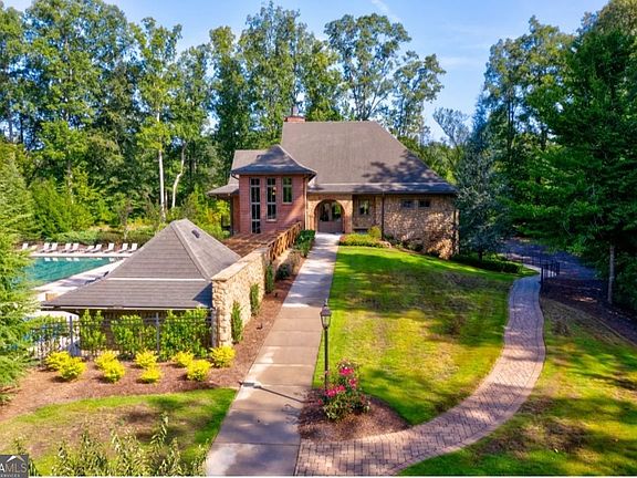 3rd image of 8520 Scenic Ridge Way