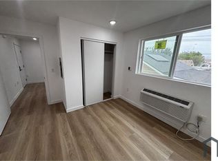 6012 10th Ave, Los Angeles, CA 90043