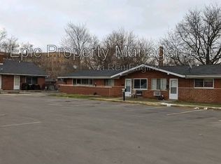 1030 Montie Rd, Lincoln Park, MI 48146