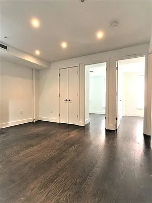 Rented by REAL New York | media 18