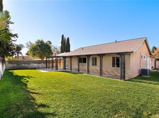 6760 Dorinda Dr, Riverside, CA 92503