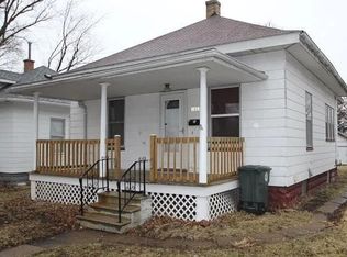1103 Forest Ave, Waterloo, IA 50702