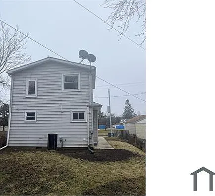 209 Steadman St — Photo 3