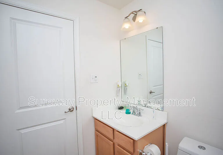 172 Fela Dr — Photo 32