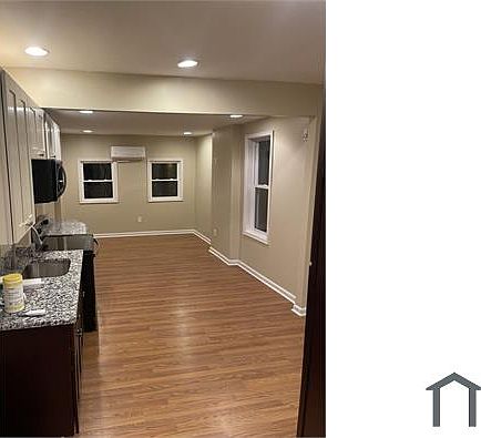 5th image of 5526 Lansdowne Ave Floor 2