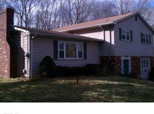 39 Elmdale Rd, Canterbury, CT 06331