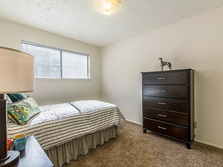 Eyrie - Bedroom 2