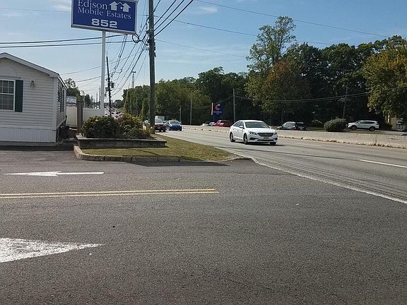 3rd image of 852 Us Route 1 Hwy N #4