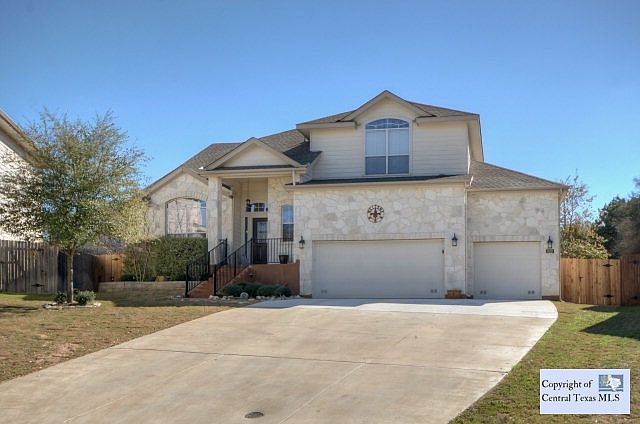 1st image of 629 Magdalena Ln