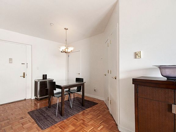4th image of 1787 Madison Ave APT 606
