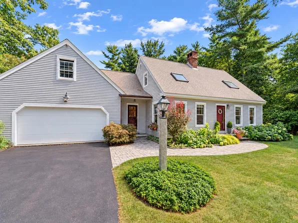 40 Powell Road, Cumberland, ME 04110