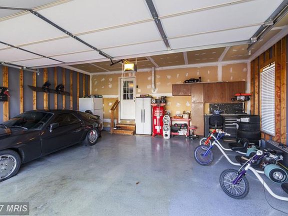2nd image of 11325 Whipkey Dr