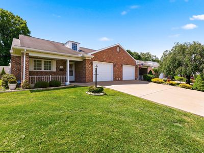 108 Center Ct, Bridgeport, WV, 26330