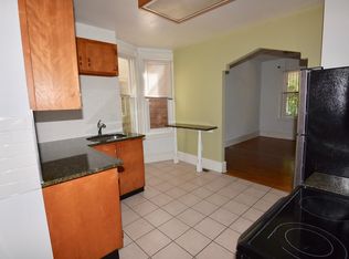 238 S 45th St #1A, Philadelphia, PA 19104