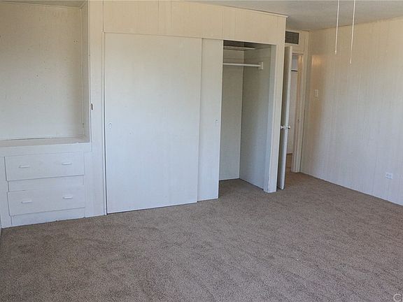 5th image of 1154 Peach Ave