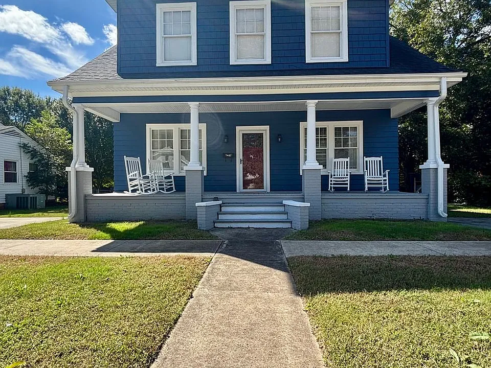 214 Windsor St