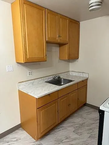 2605 Ellsworth St — Photo 3