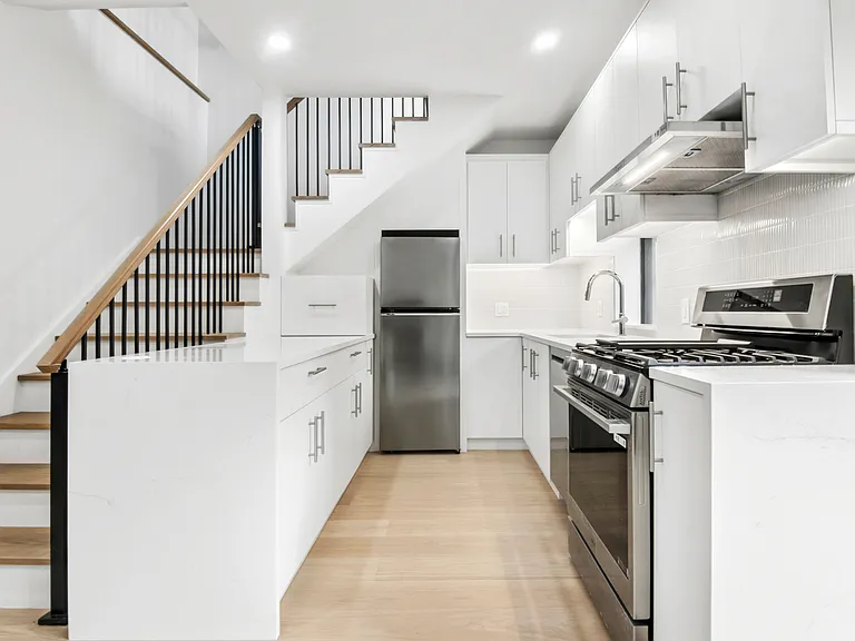 119 Wyckoff St #1 — Photo 4