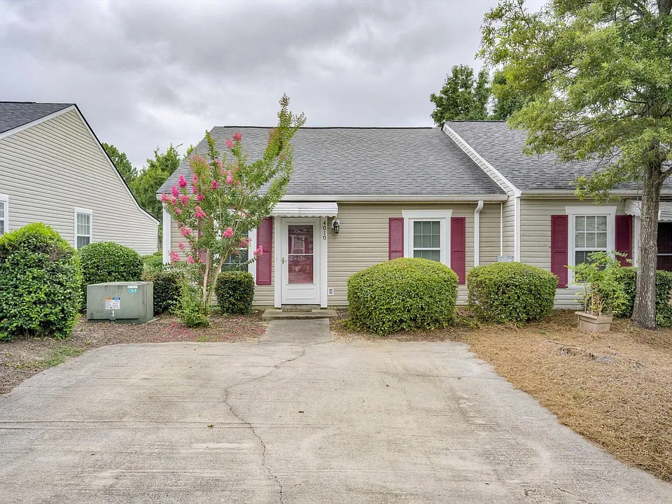 4010 Calypso Dr