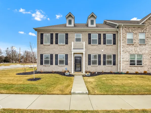 2898 Maricopa Blvd, Whitestown, IN 46075