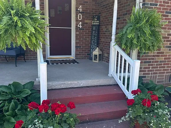 404 W Capitol St, Jasonville, IN 47438
