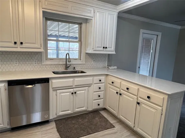 4233 NW 21st St, Oklahoma City, OK 73107