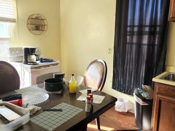 louisville-kentucky-73453990 picture