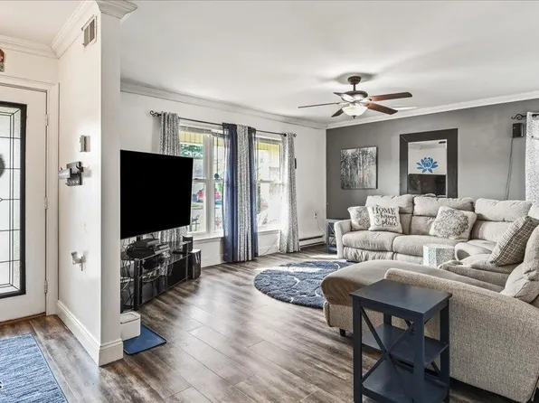 8 Saint Paul Place, Manchester, NJ 08759