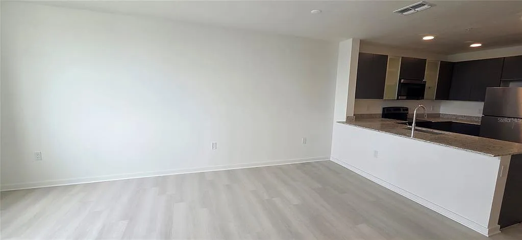 1 bed, 1.0 bath, 750 sqft, $1,500 — Photo 3