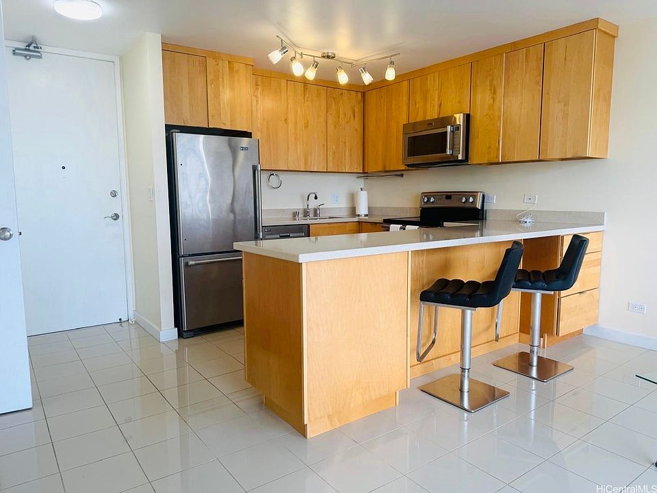 1st image of 411 Hobron Ln APT 1510
