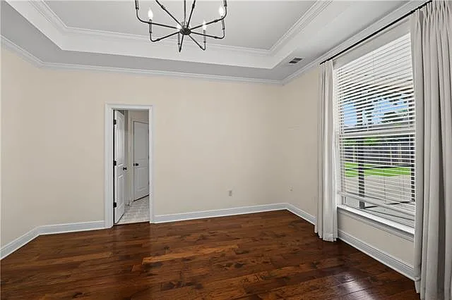 404 Golden Leaf Ct — Photo 9
