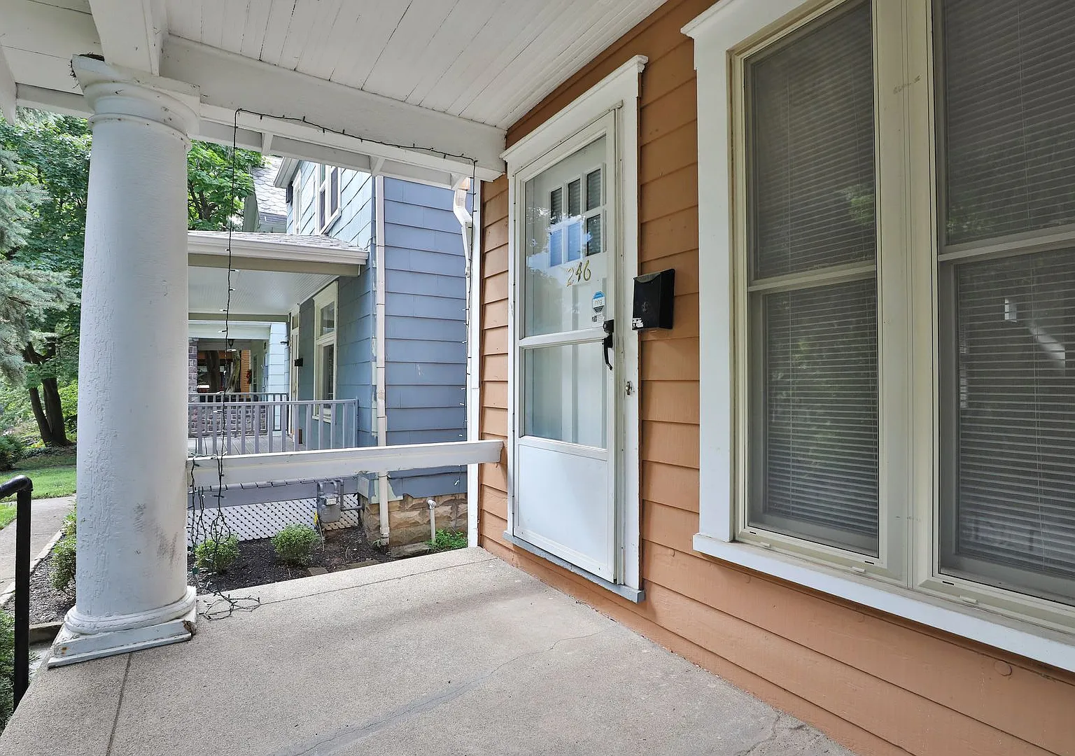Newly Renovated North Campus - 6 Bedroom 4 Full Bathrooms. This One Has It All! — Photo 2