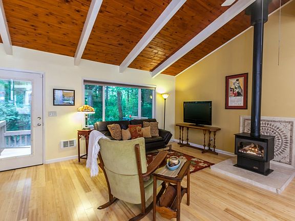 5th image of 16808 425th Ave SE
