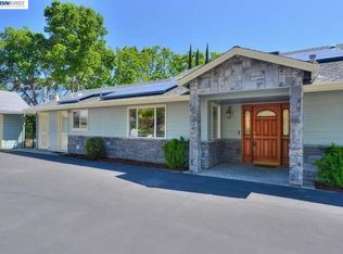 392 Oak Ln, Pleasanton, CA 94566