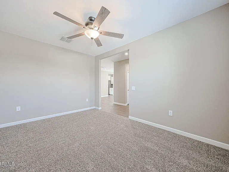 30897 W Catalina Dr — Photo 25