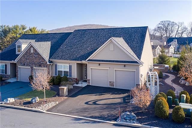 1st image of 3684 Cottage Dr #41
