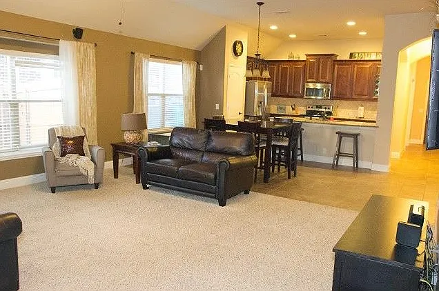 4307 Oak Bluff Rd — Photo 31