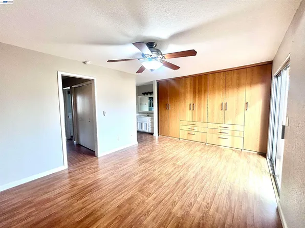 3148 Andre Ln, Turlock, CA 95382