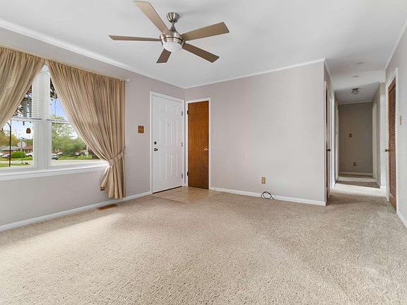 4th image of 700 Eden Ct
