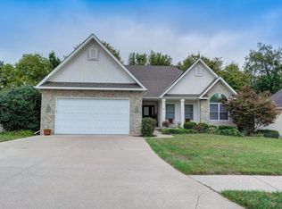 3409 Stanford Ct, Saint Joseph, MO 64506