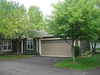 4664 Framington Ct photo 1