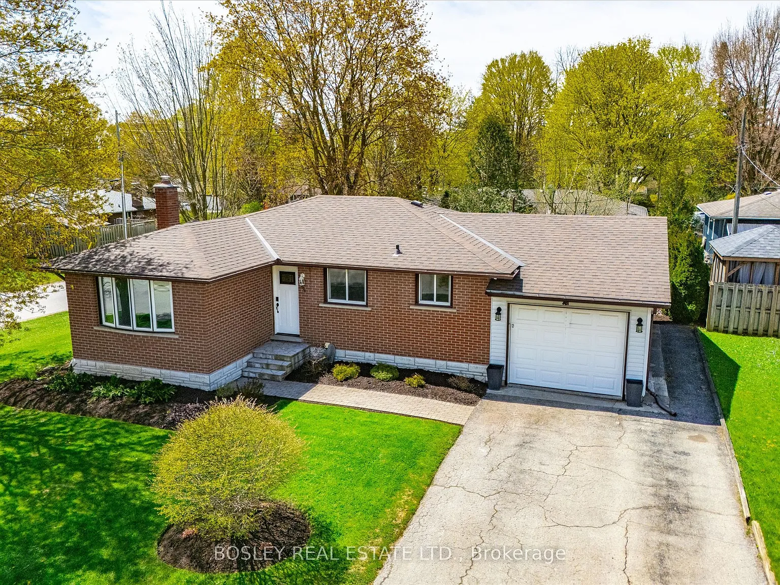 3 bed, $3,000 — Photo 1